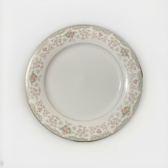 Rare set of two 10.5’ Croydon
by NORITAKE Plates Shabby Chic Plates-5908 pattern - Picture 4 of 13